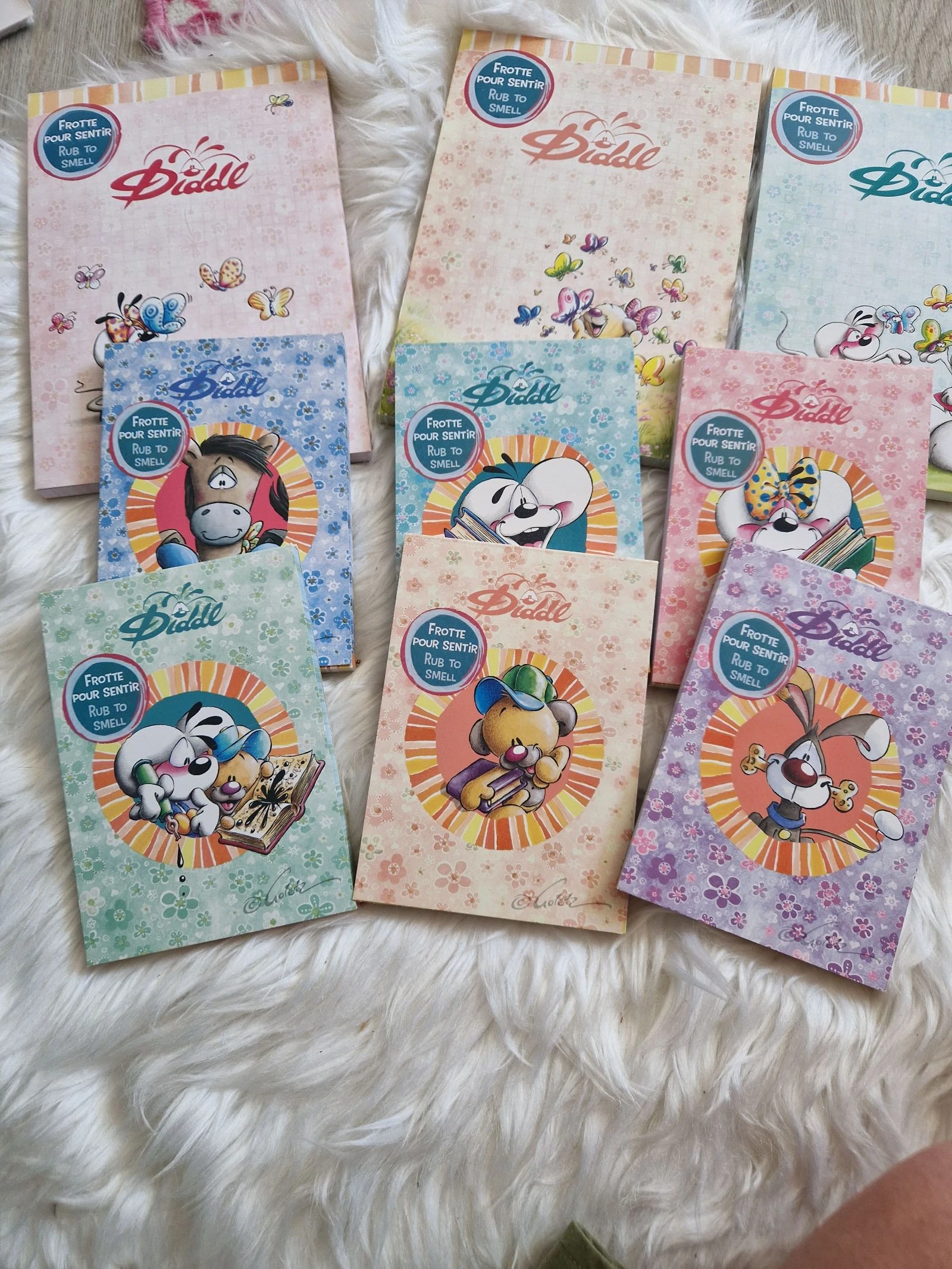 150 feuilles diverses diddl – photo 3